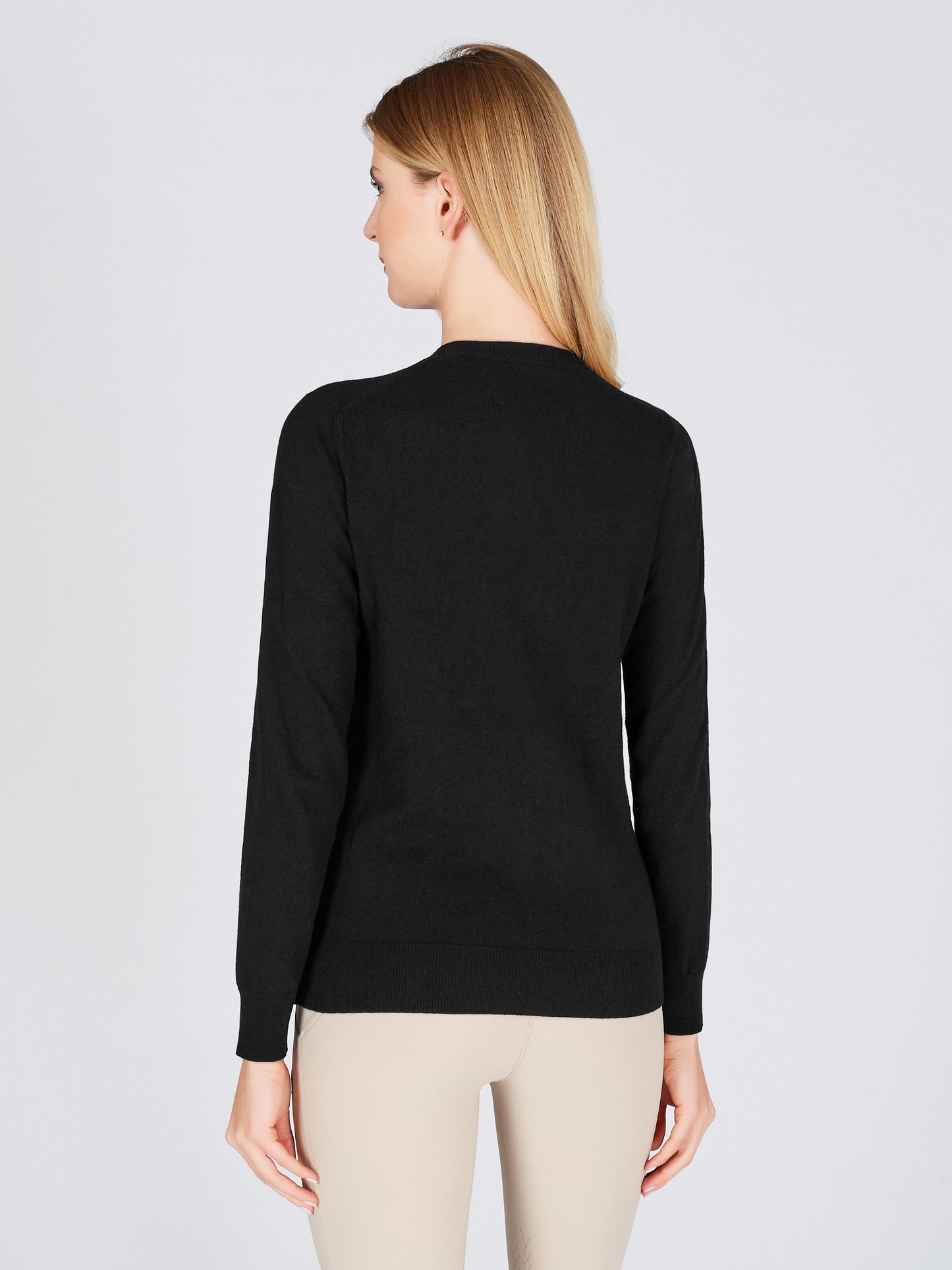 Vestrum Amelia Women's V-Neck Sweater