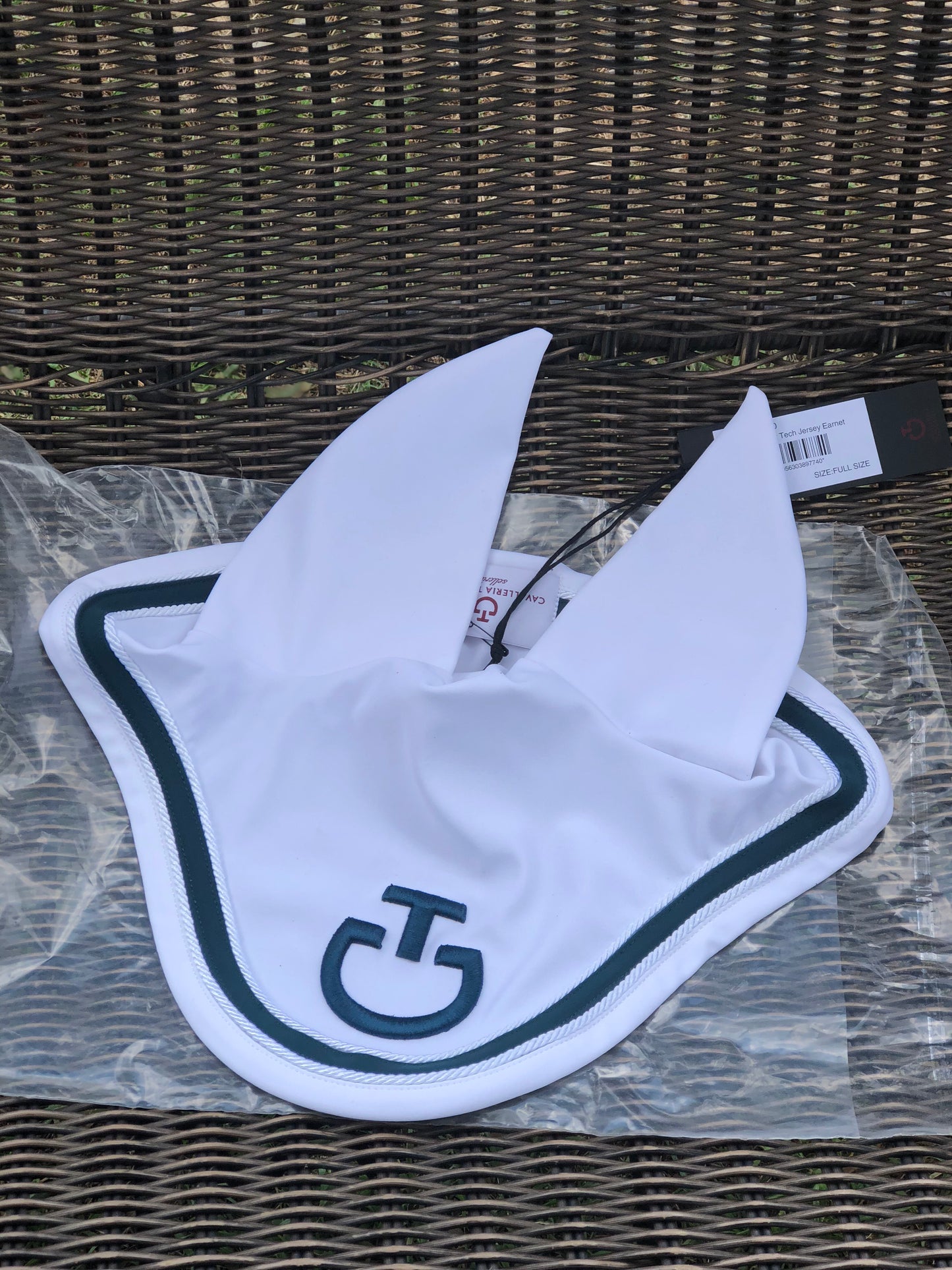 Embroidered CT Tech Jersey Earnet White - Luxe EQ