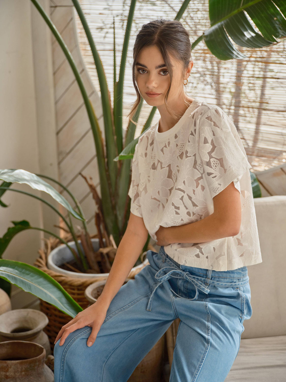AJT6103 LACE FLORAL T SHIRTS