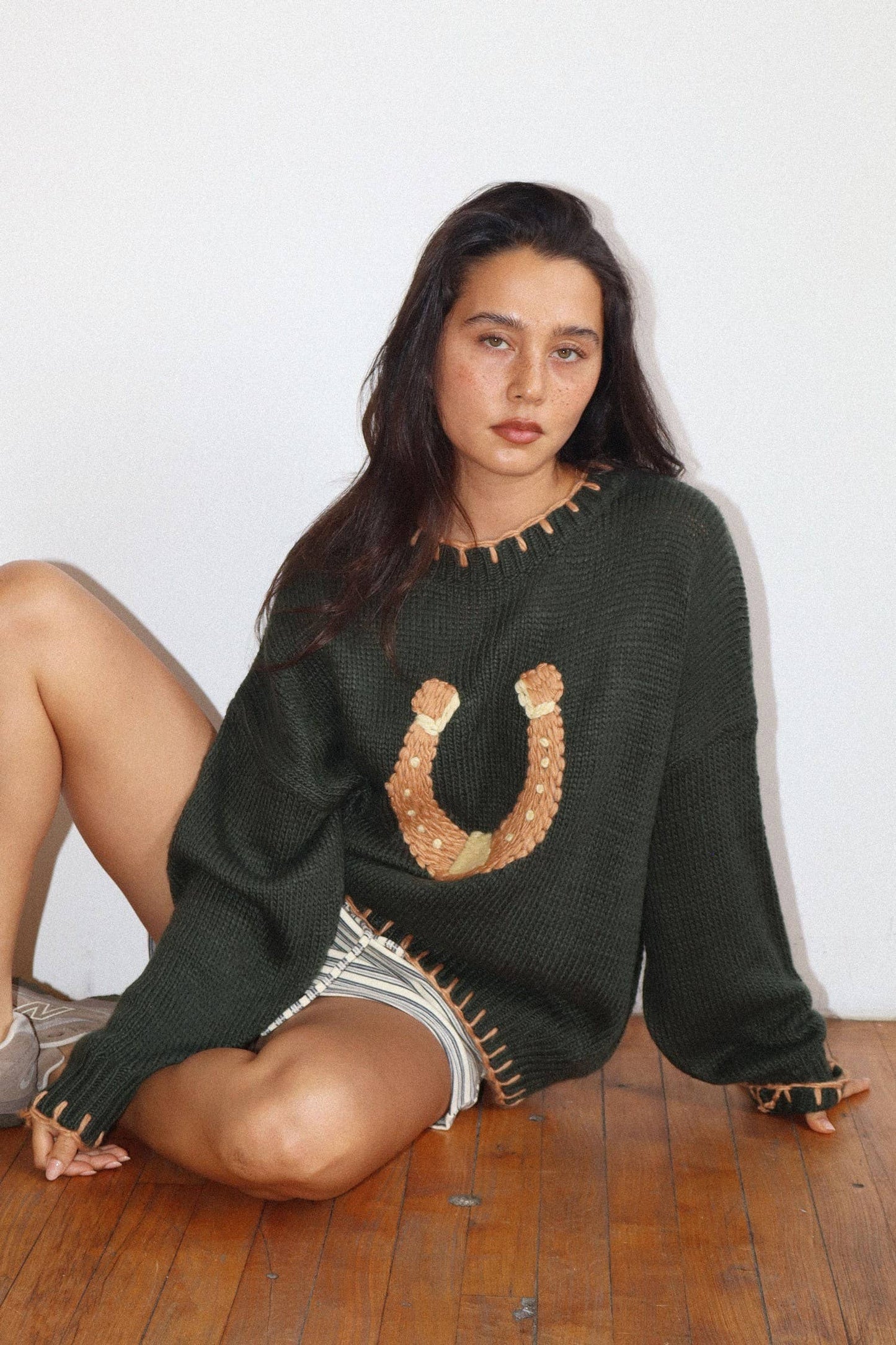 Horseshoe Stitch Oversized Sweater - Luxe EQ