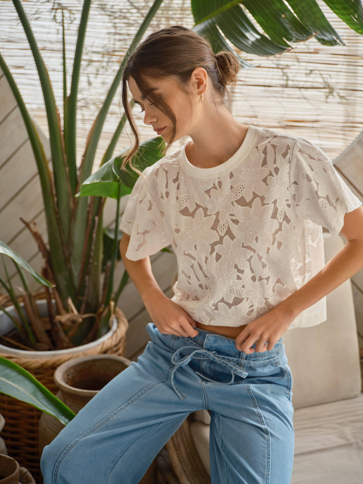AJT6103 LACE FLORAL T SHIRTS