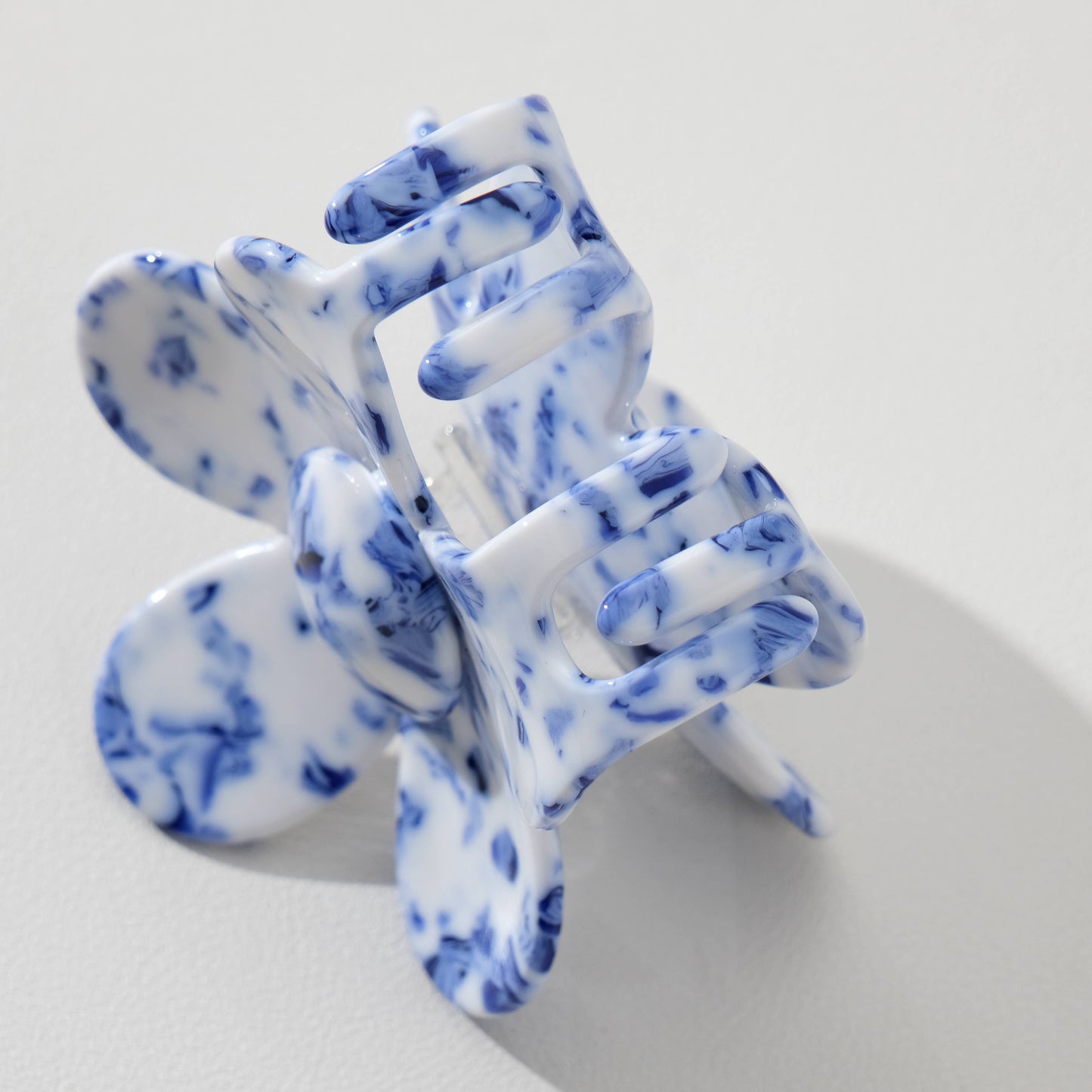 Jasmine Coastal Blue Flower Claw Clip - Medium