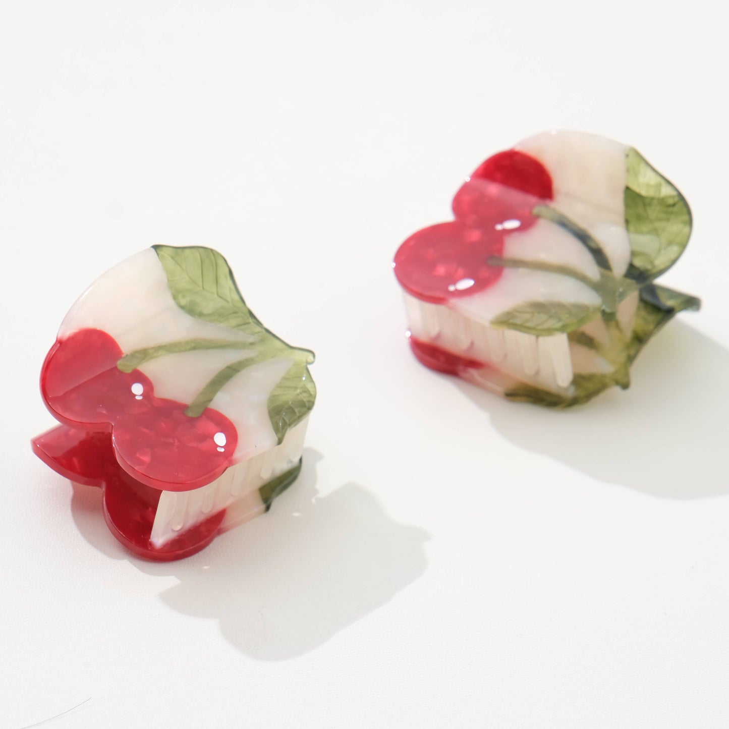 Cherry Claw Clip - Small