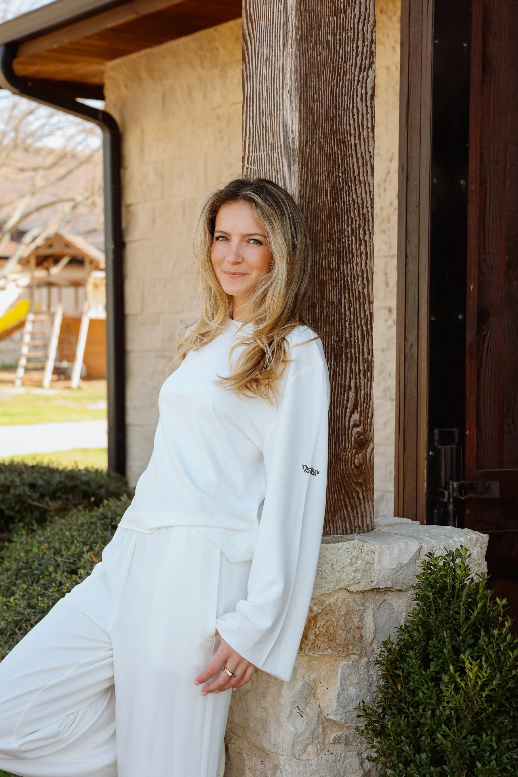 The Barn Dallas Ringside Belle Sweatpant - Luxe EQ