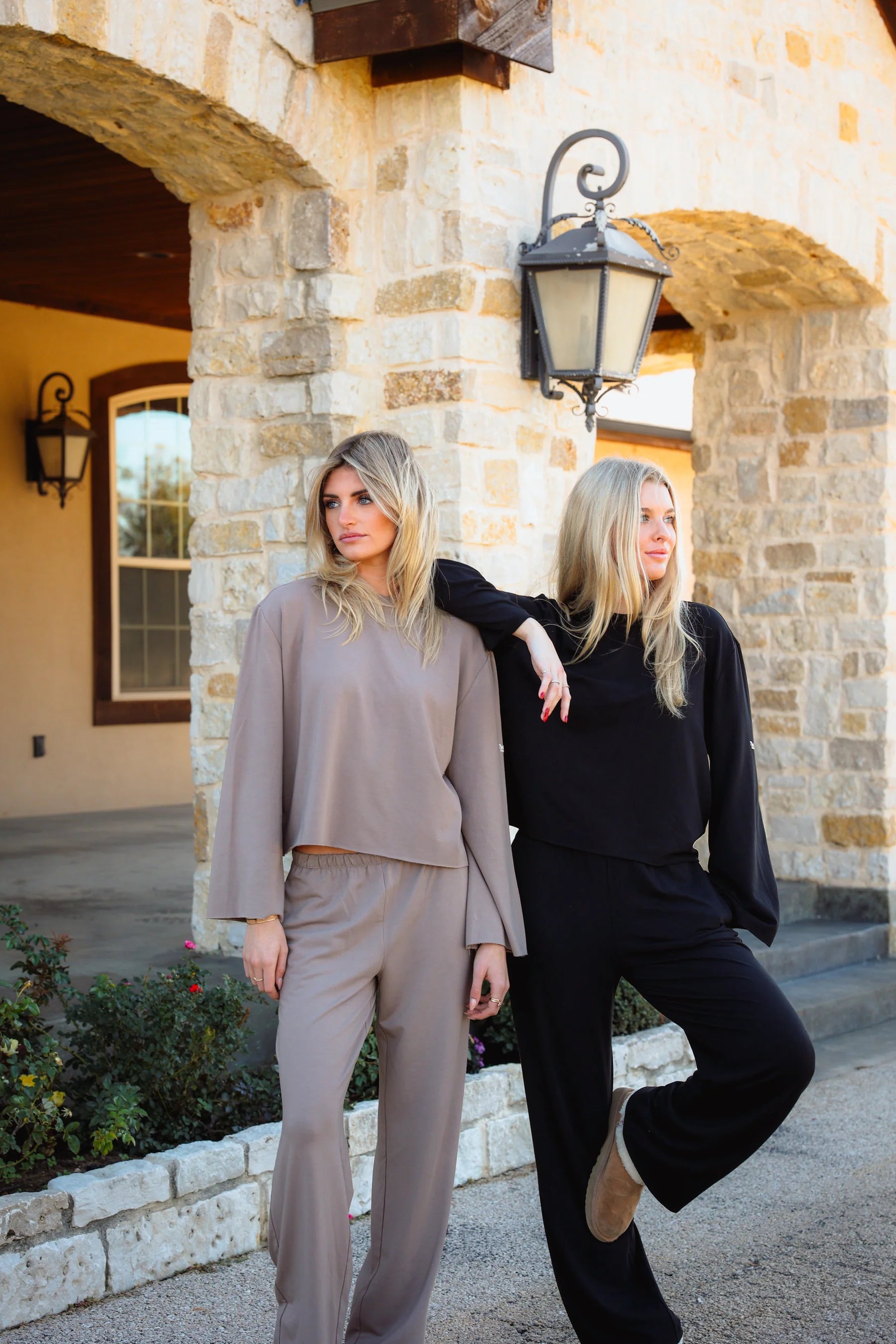 The Barn Dallas Ringside Belle Sweatpant - Luxe EQ