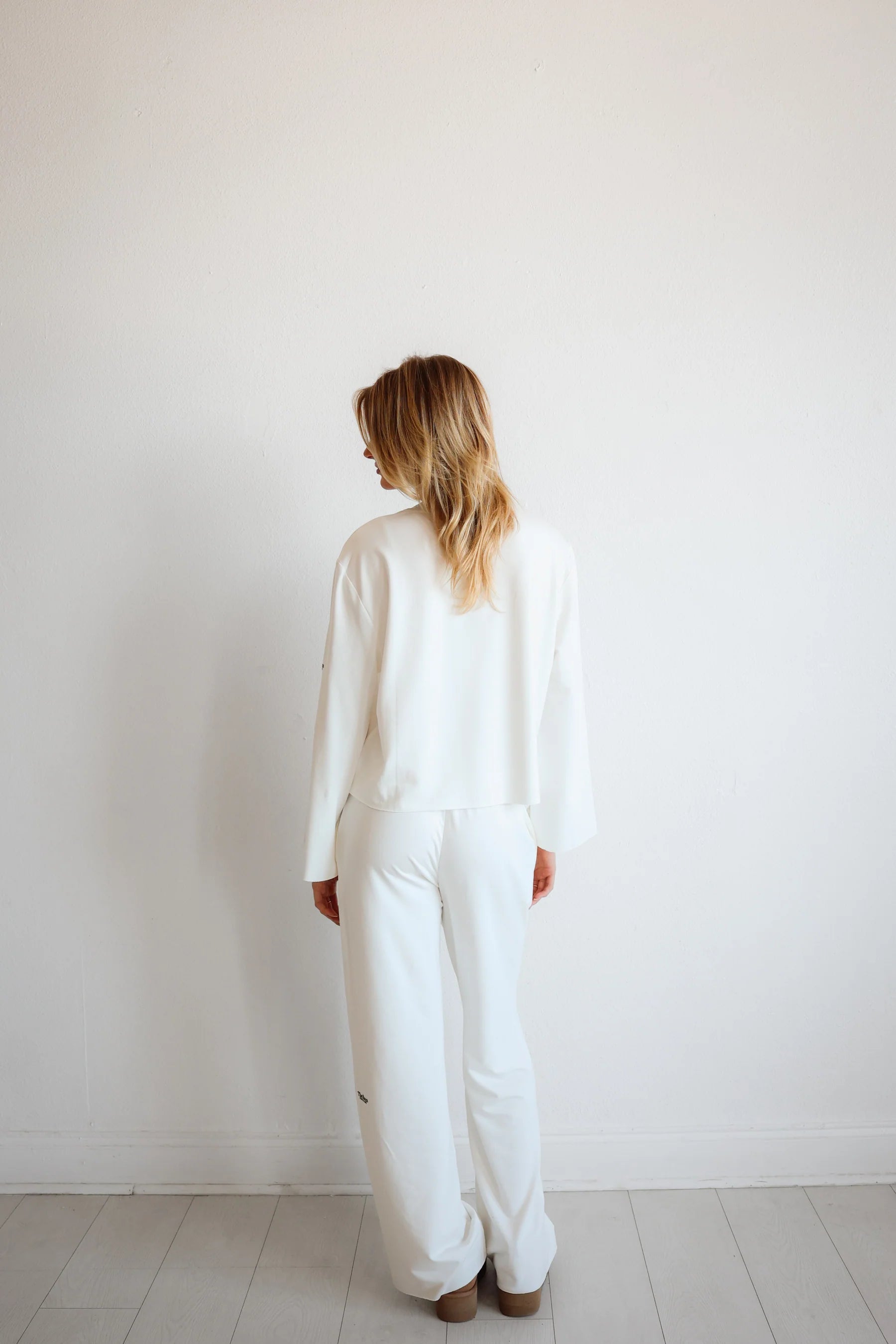 The Barn Dallas Ringside Belle Sweatpant - Luxe EQ