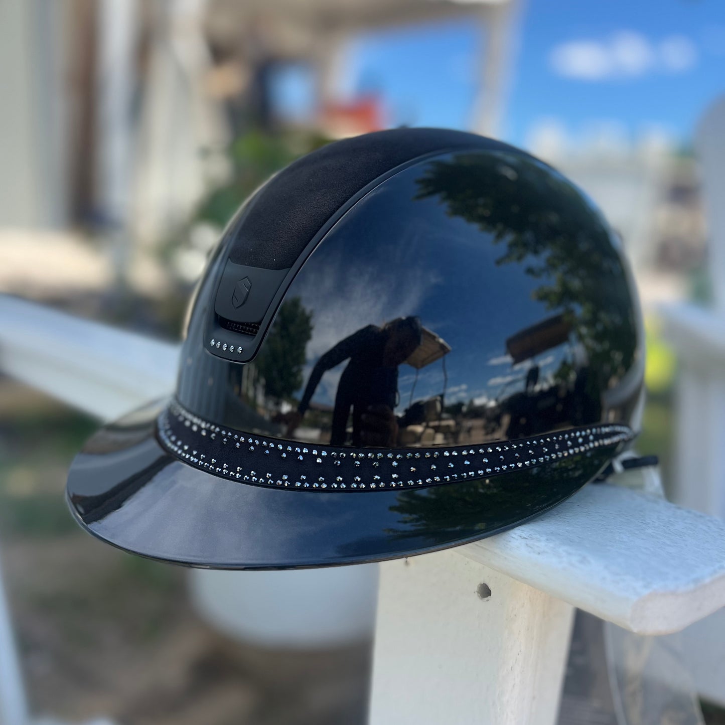 Samshield
2.0 Miss Shield Custom Glossy Top Alct, FB Tiara Black, Blazon Matt Black,Trim Matt 5 swar Blk