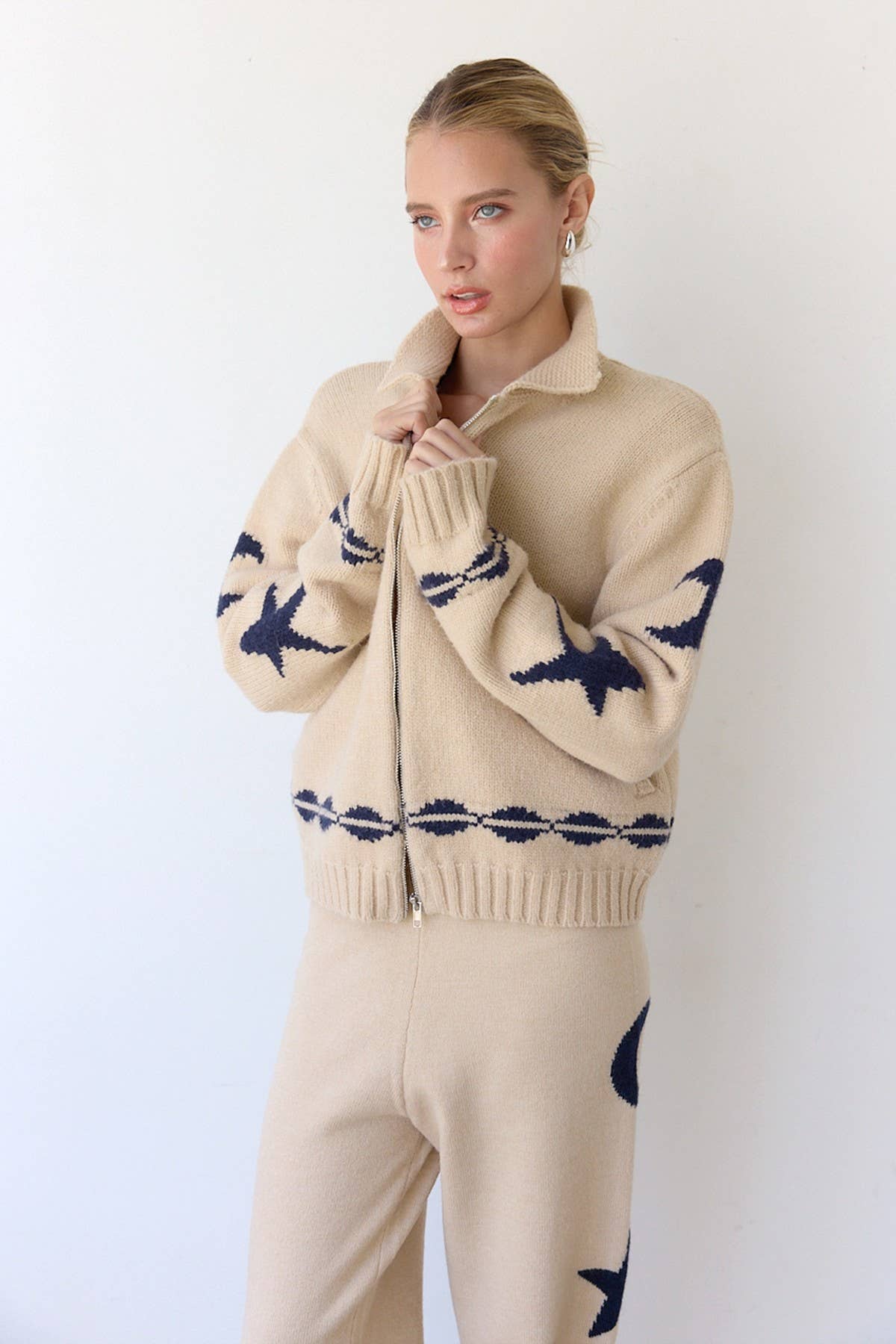 Cozy STAR AND MOON Pattern Zip Sweater Jacket-RSW1001 - Luxe EQ
