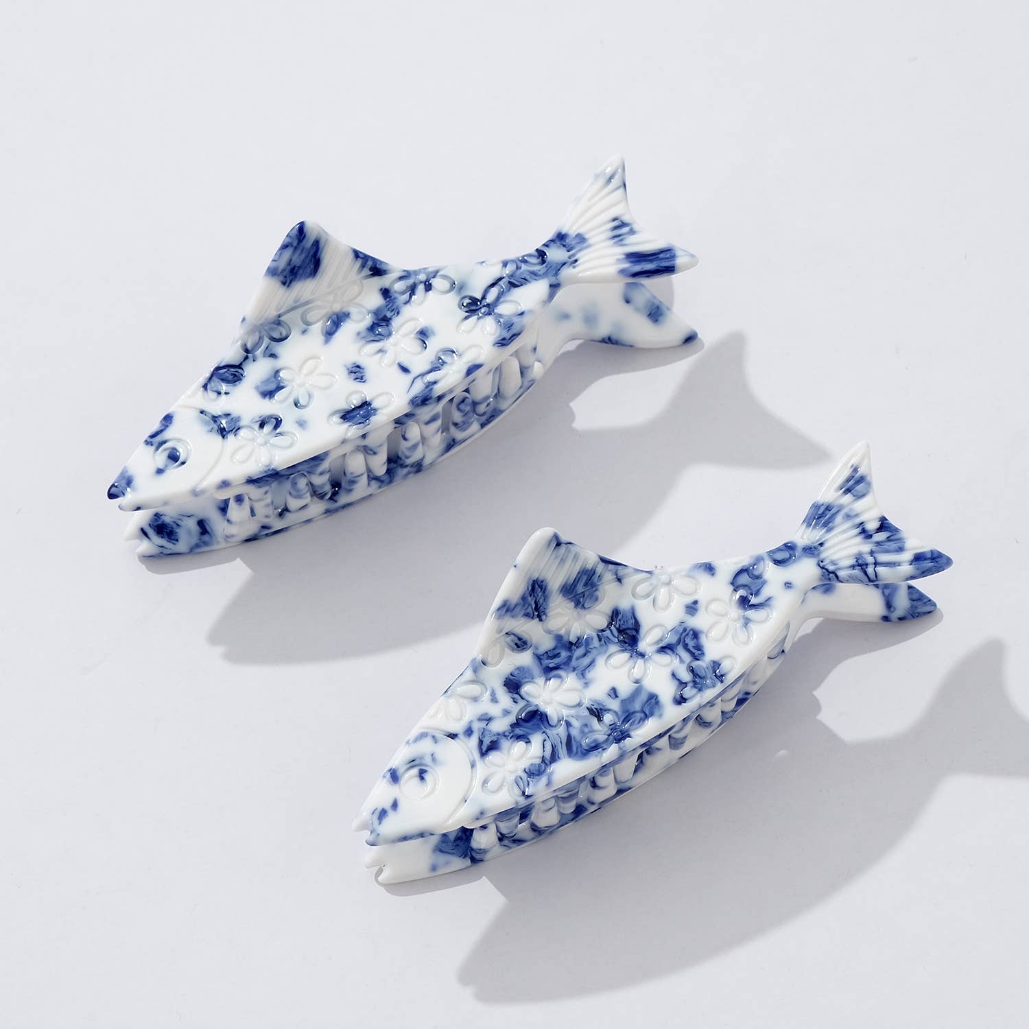 Coastal Blue Floral Fish Claw Clip - Small - Luxe EQ
