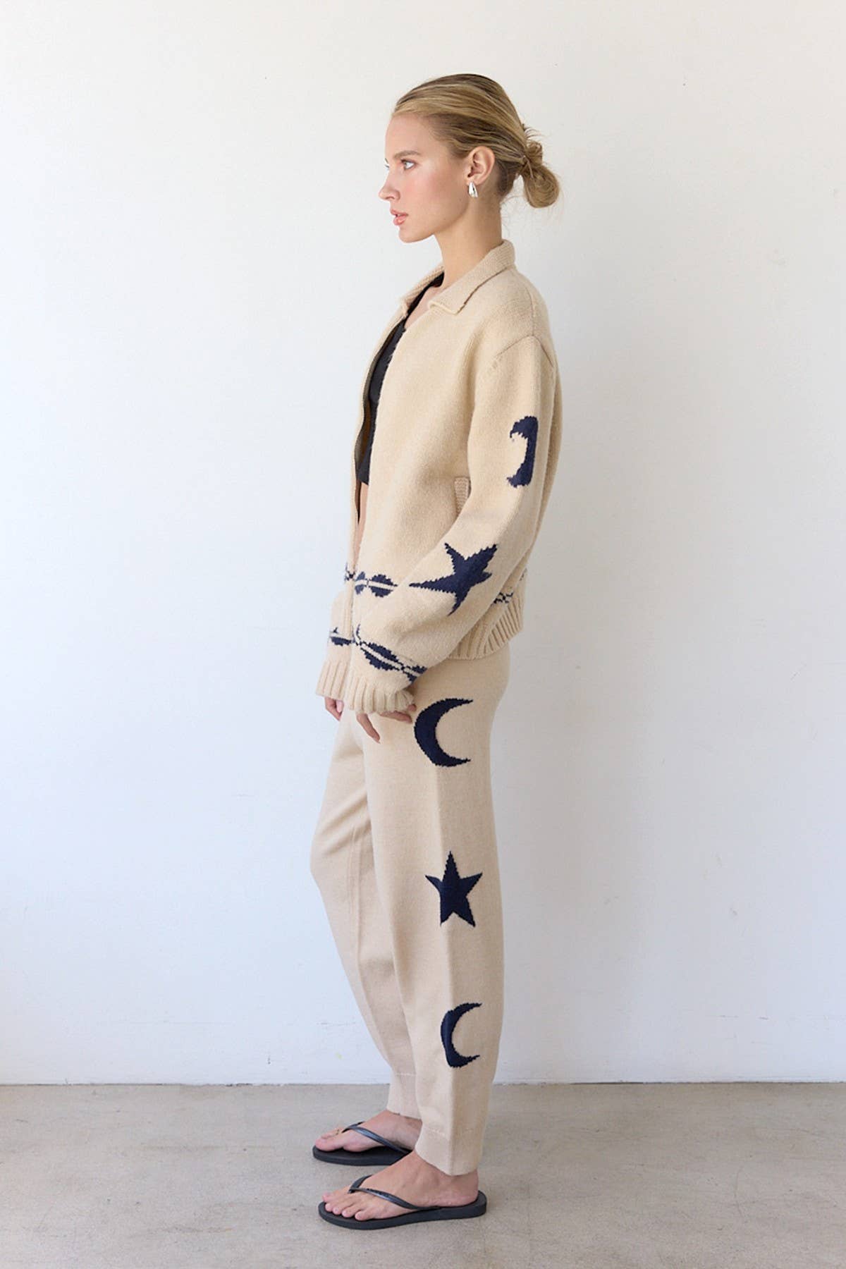 Cozy STAR AND MOON Pattern Zip Sweater Jacket-RSW1001 - Luxe EQ