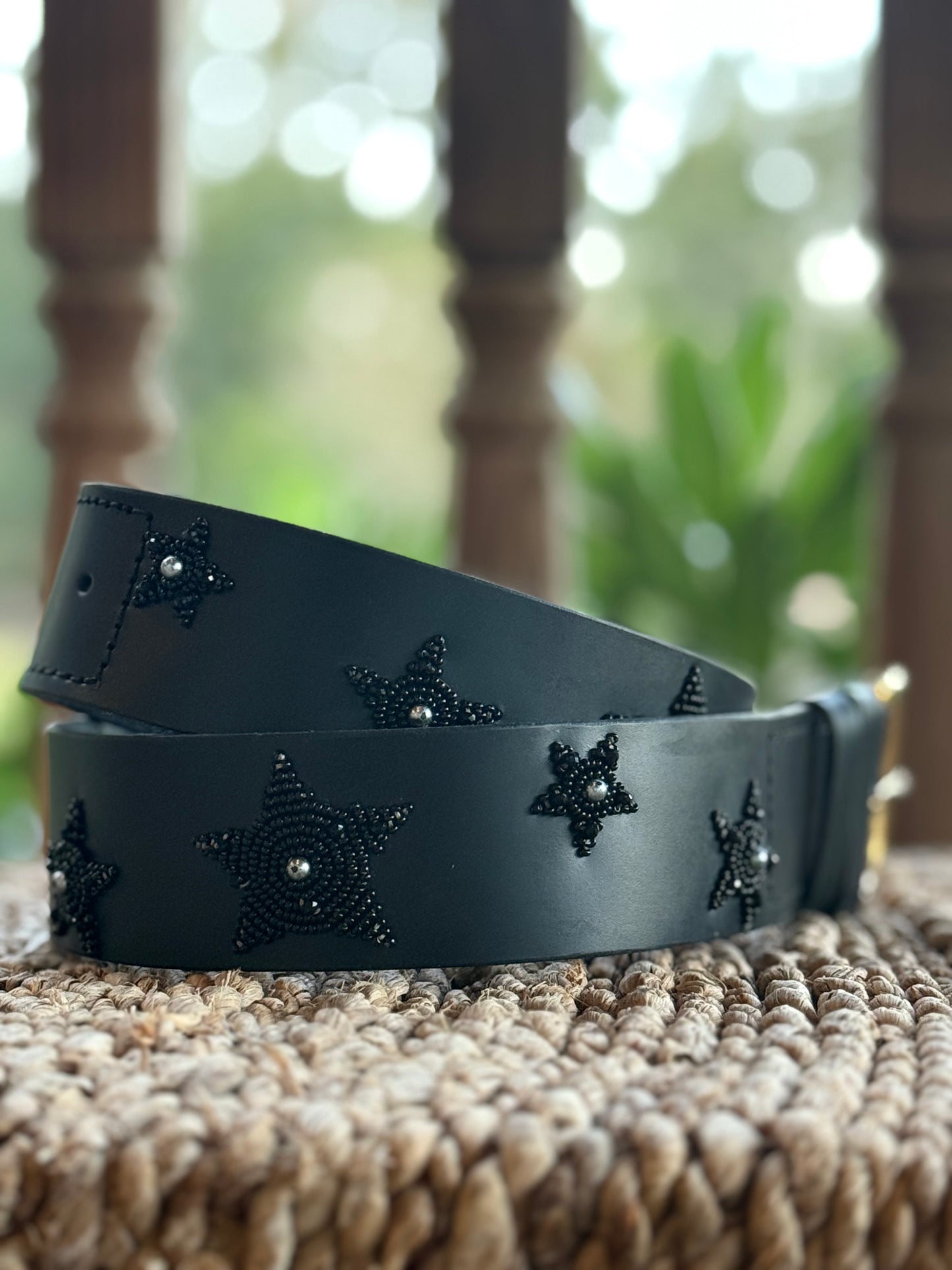 Zinj By Luxe EQ Size Medium/Large Beaded Belts N-Z