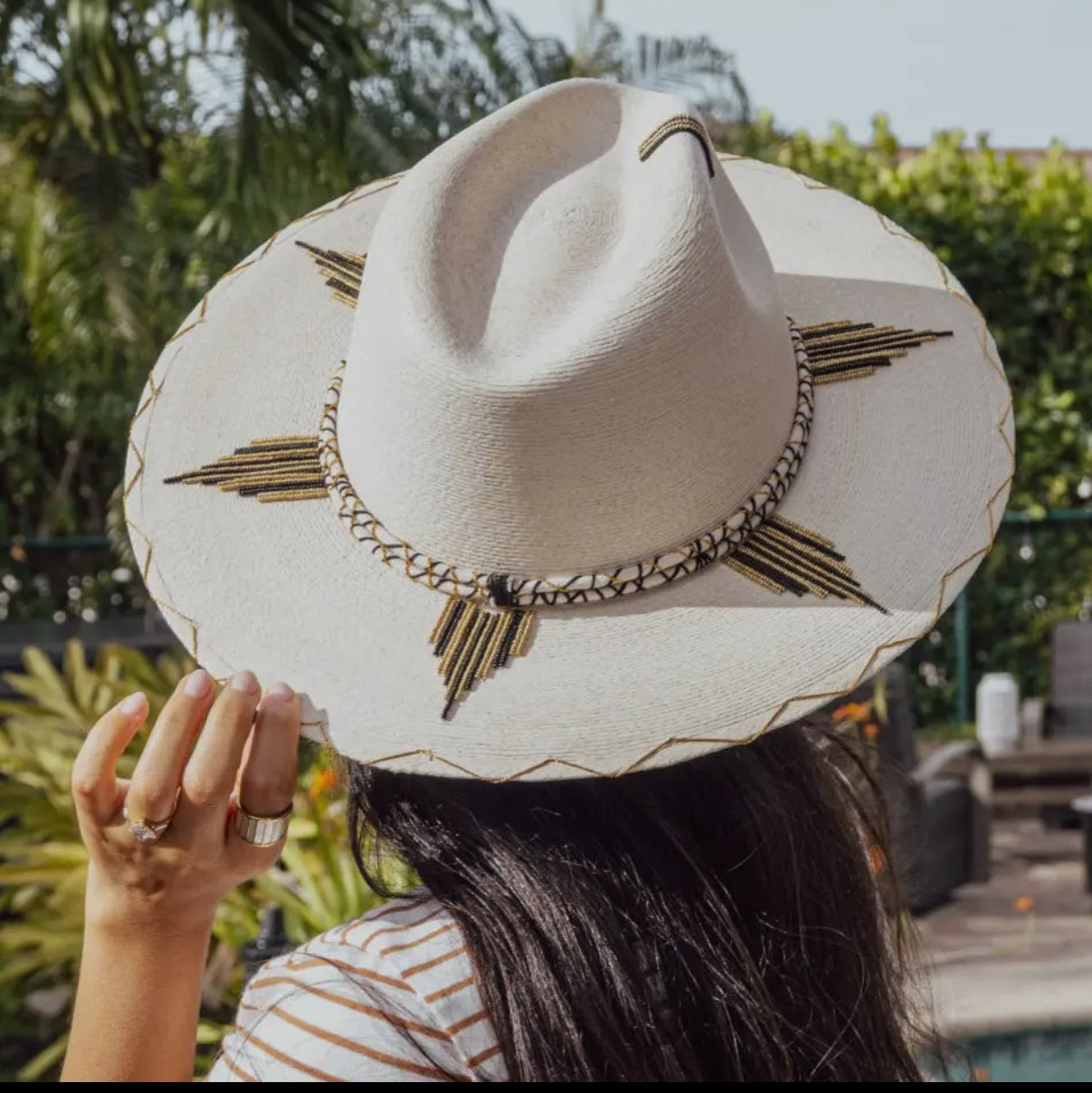 Chisme Rayos Beaded Hat - Luxe EQ