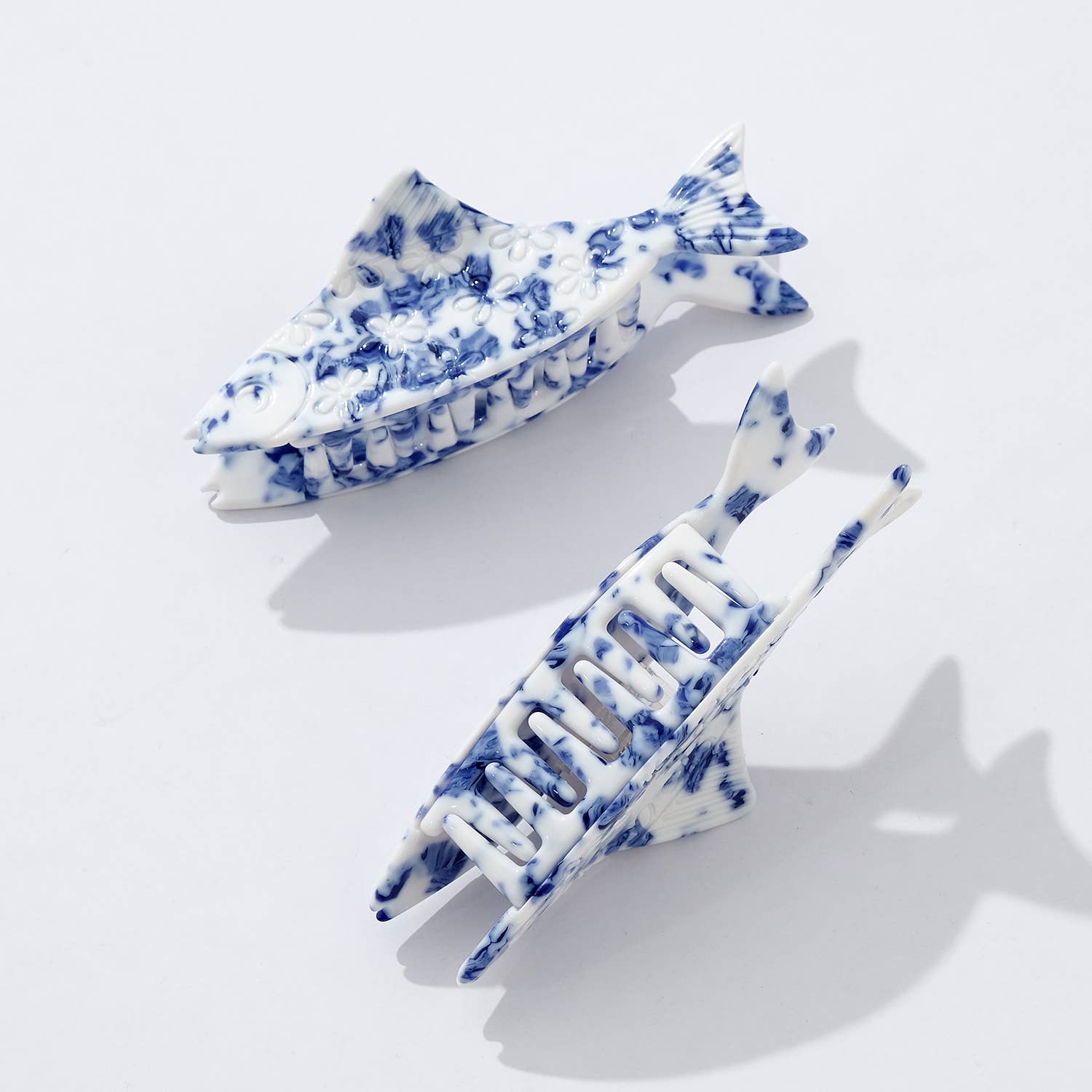 Coastal Blue Floral Fish Claw Clip - Small - Luxe EQ