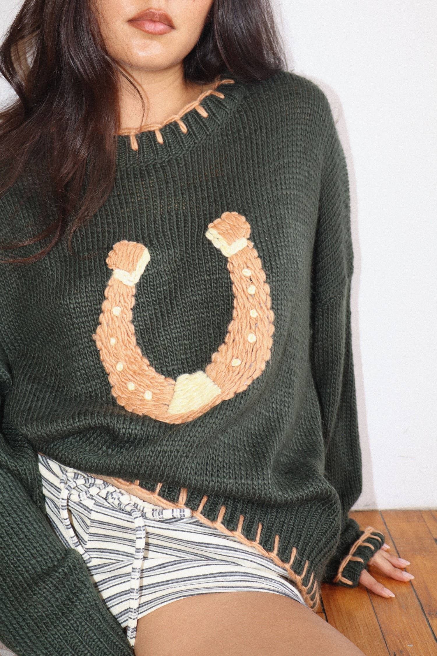 Horseshoe Stitch Oversized Sweater - Luxe EQ