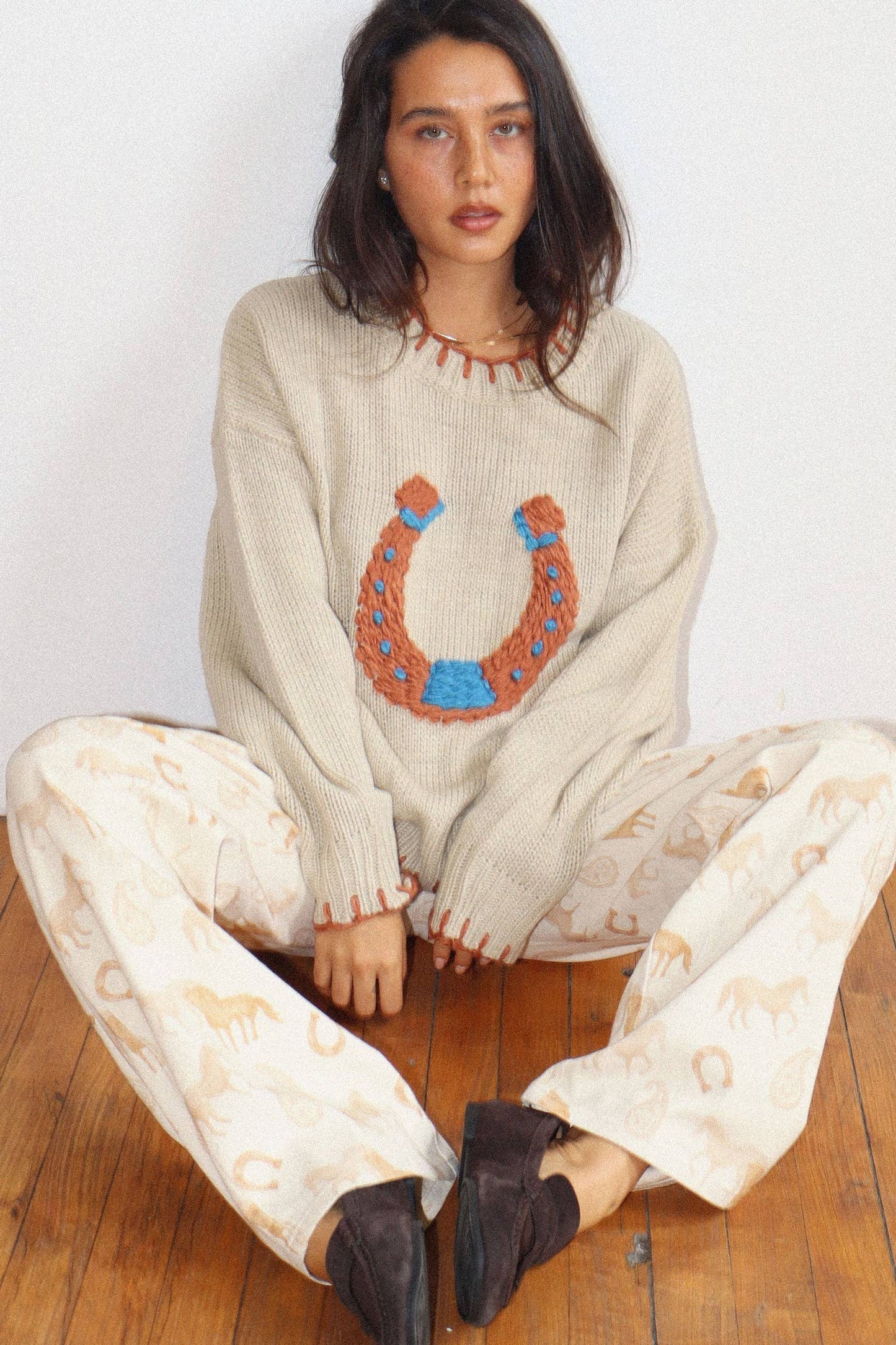 Horseshoe Stitch Oversized Sweater - Luxe EQ
