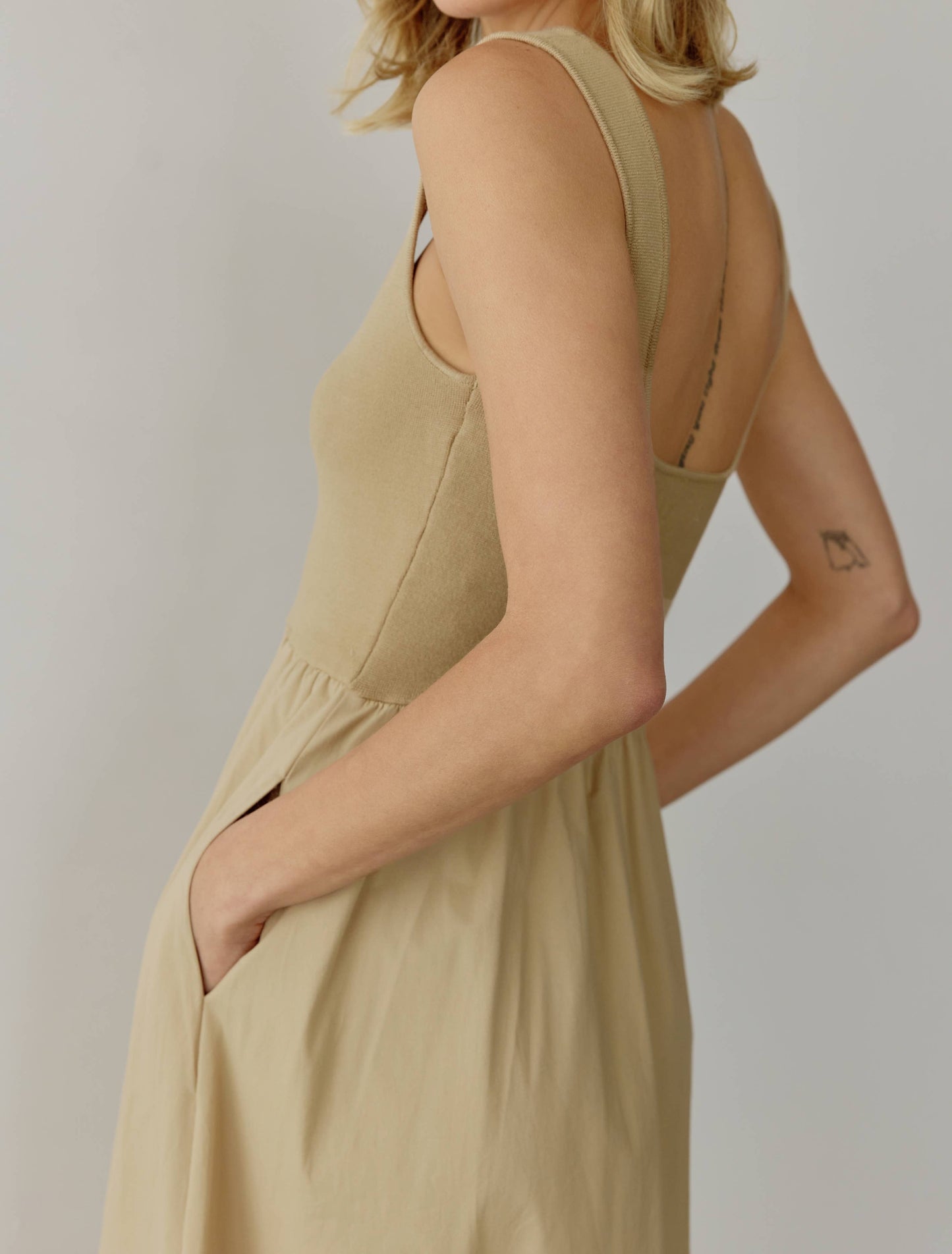 The Lucinda Dress | Sleeveless Maxi Dress with Pockets - Luxe EQ