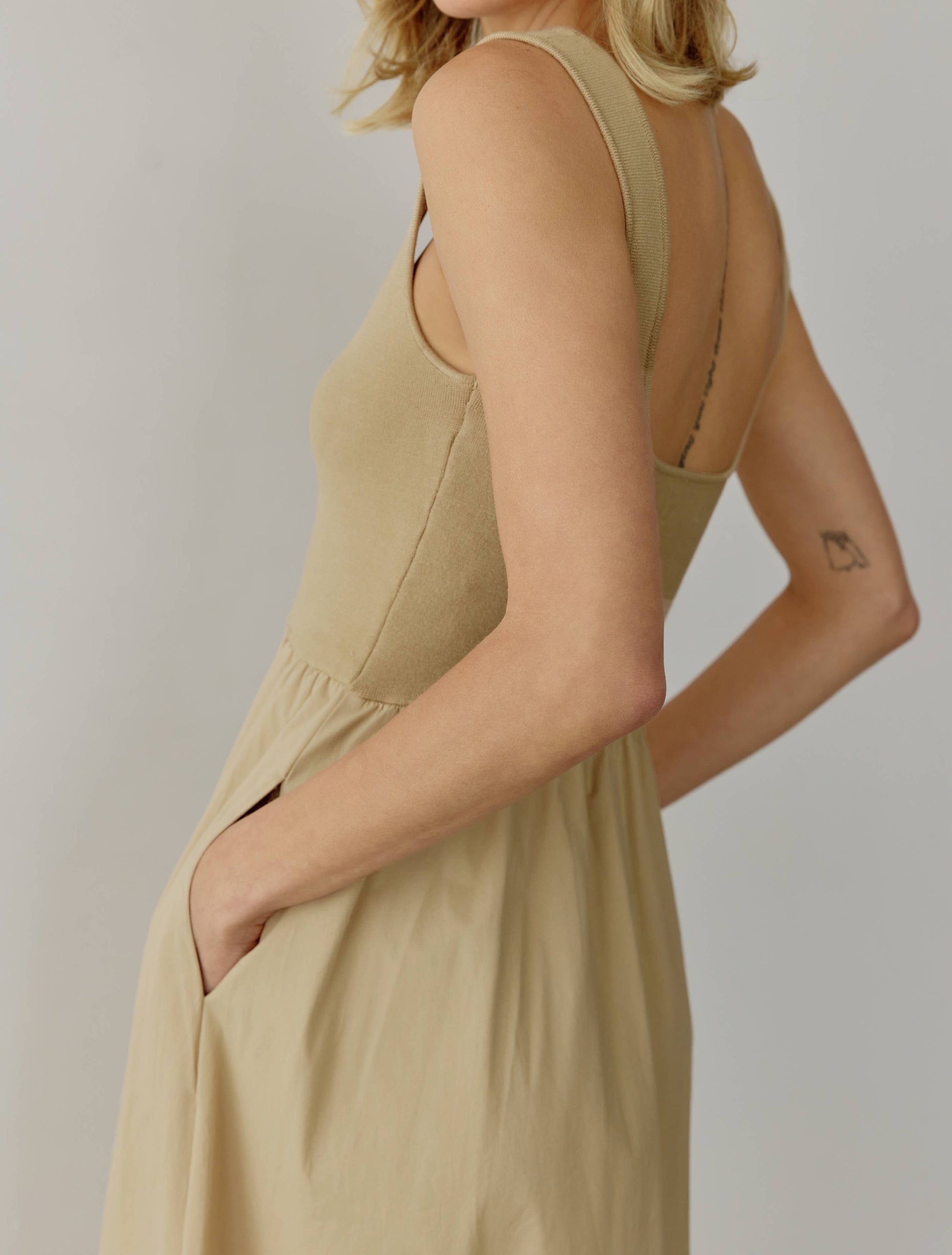 The Lucinda Dress | Sleeveless Maxi Dress with Pockets - Luxe EQ