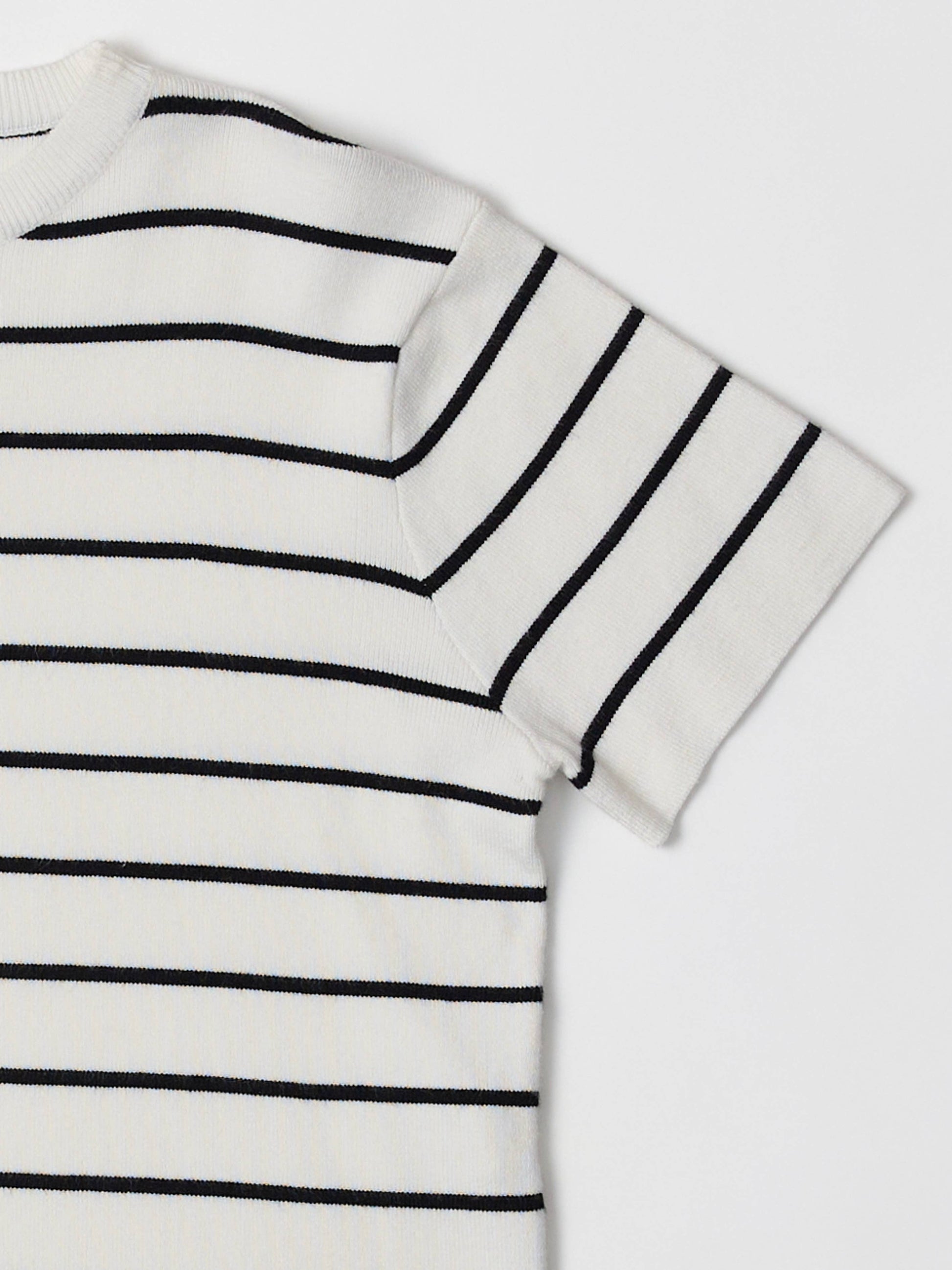 The Sade Top | Striped Boxy T-Shirt - Luxe EQ