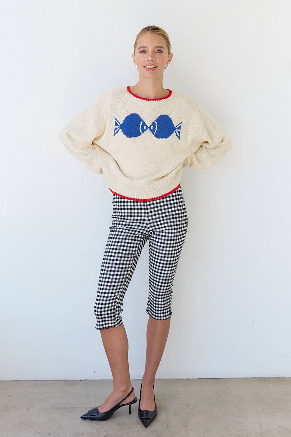 Kissing Fish Sweater - RSW1084 - Luxe EQ